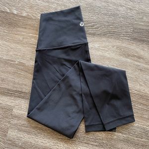 LULULEMON High Waist 7/8 Leggings Size 2